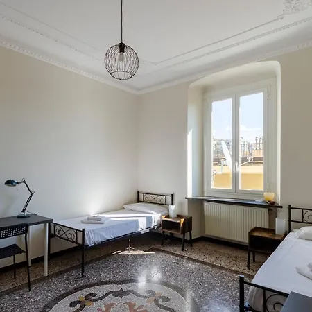 Διαμέρισμα Altido Spacious Flat