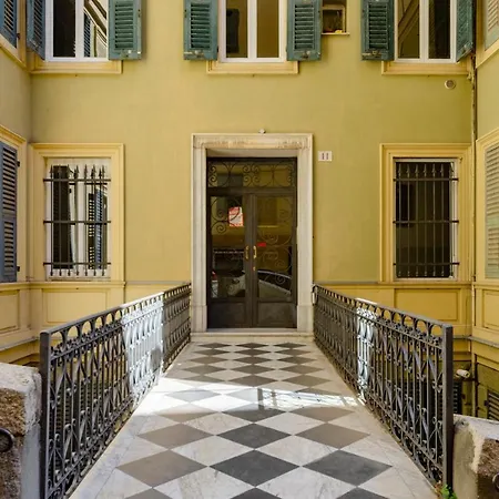 Altido Spacious Flat